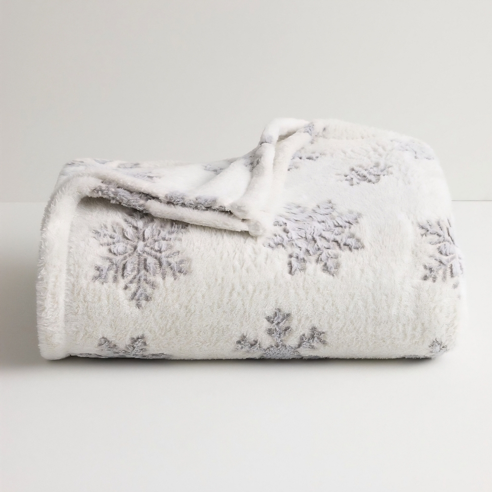 Snowflake Oversized Soft Throw by Kohl's - 5 ft. X 6 ft.